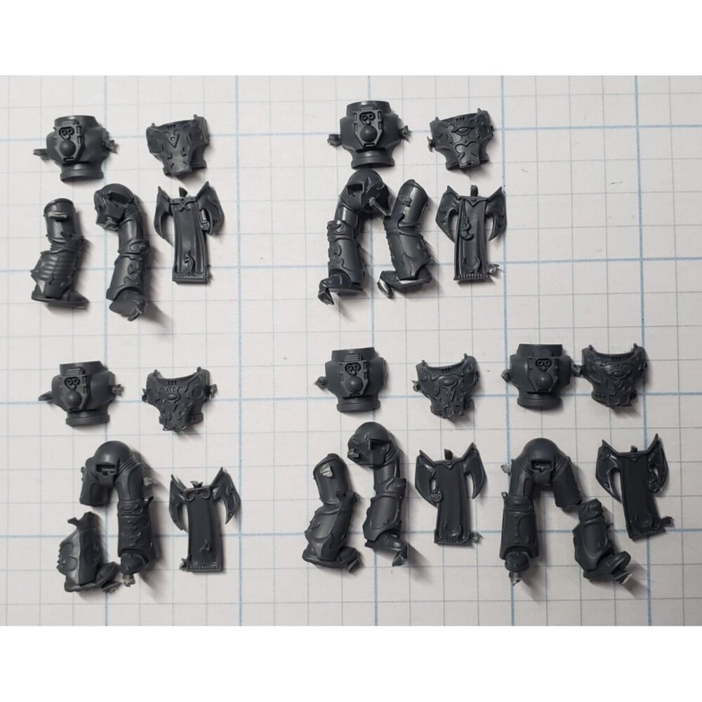 40k Thousand Sons Bits Rubric Marine Armored Torso Legs w Tabard Sets x5 A